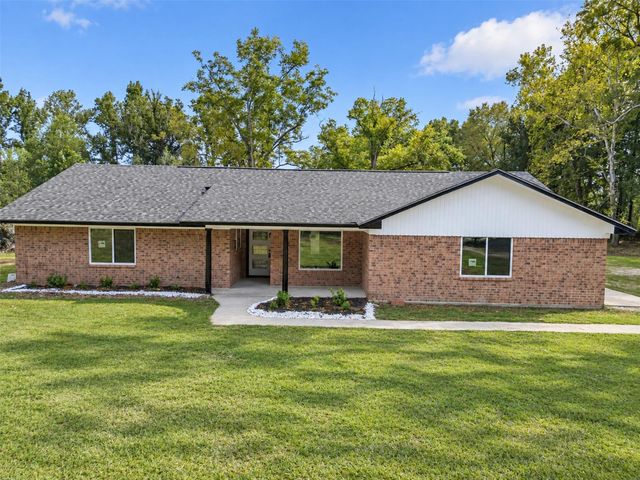 86 County Road 319, Cleveland, TX 77327
