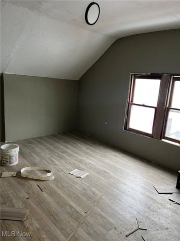 10212 Kinsman Road, Cleveland, OH 44104