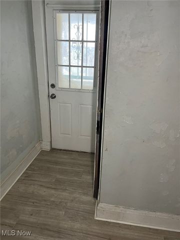 10212 Kinsman Road, Cleveland, OH 44104