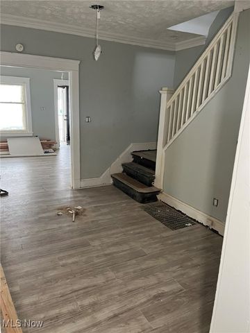 10212 Kinsman Road, Cleveland, OH 44104