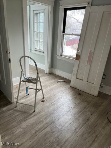 10212 Kinsman Road, Cleveland, OH 44104