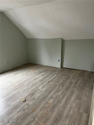 10212 Kinsman Road, Cleveland, OH 44104