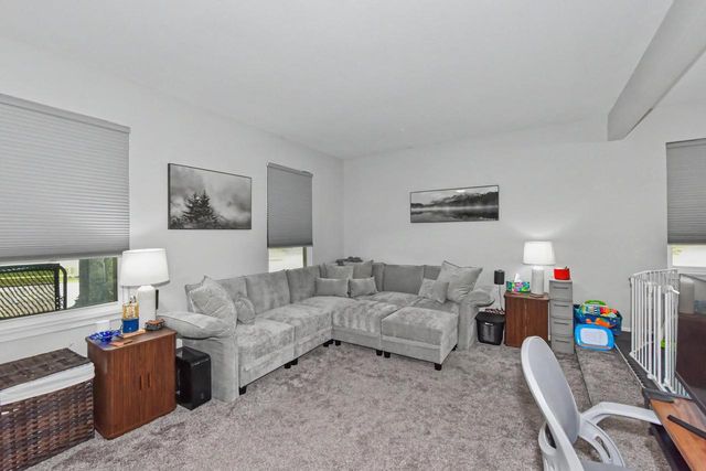 8348 Cold Spring ROAD, Greenfield, WI 53220