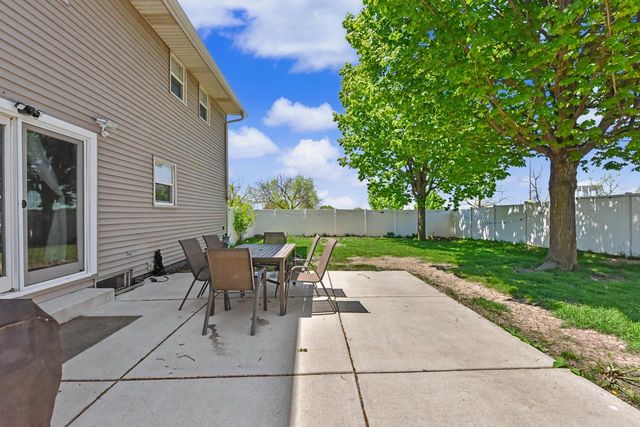8348 Cold Spring ROAD, Greenfield, WI 53220