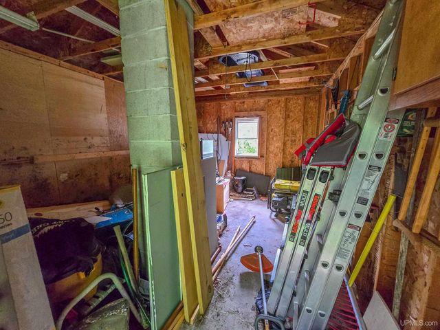 15120 36th Road, Nahma, MI 49864