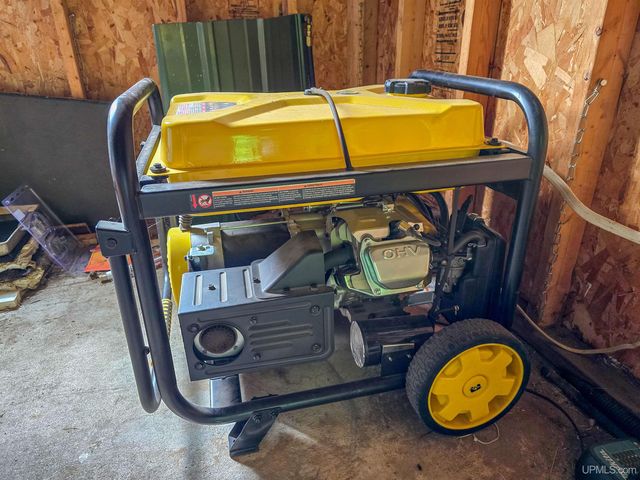 15120 36th Road, Nahma, MI 49864