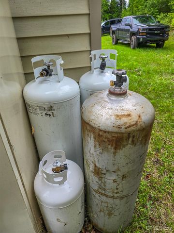 15120 36th Road, Nahma, MI 49864