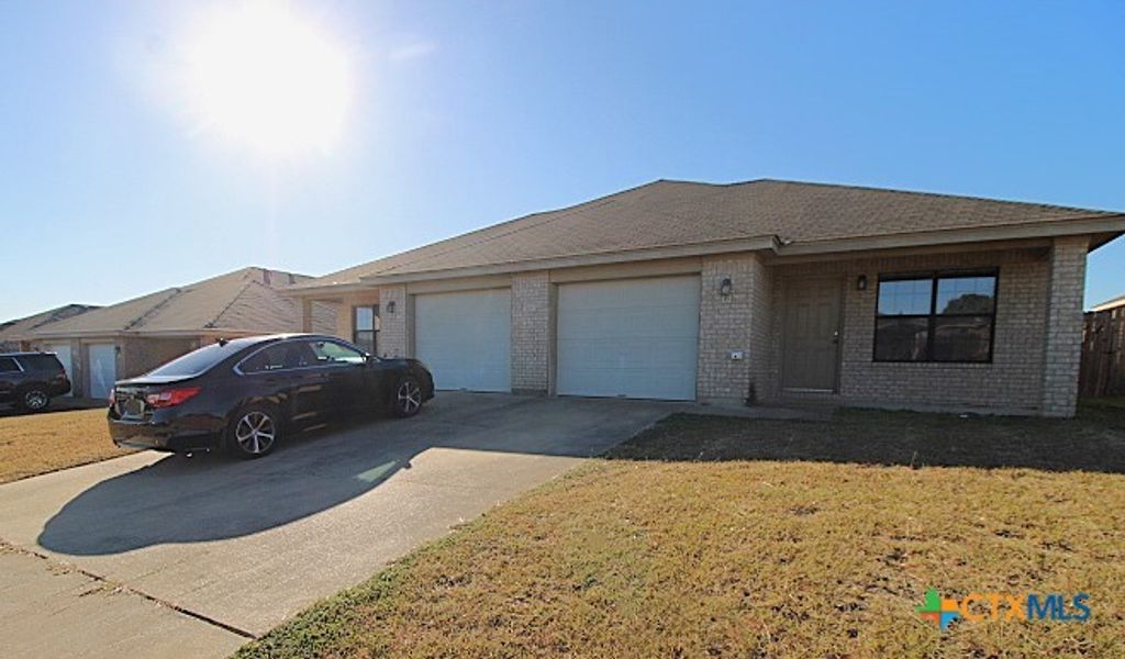 305 Cedar Ridge Drive B, Nolanville, TX 76559