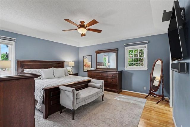 9159 Kessler Street, Overland Park, KS 66212