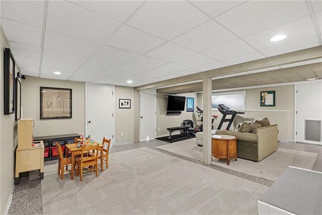 9159 Kessler Street, Overland Park, KS 66212