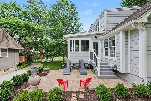 9159 Kessler Street, Overland Park, KS 66212
