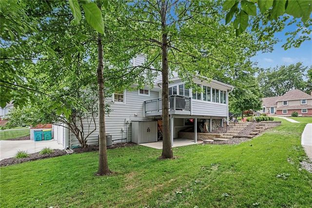 9159 Kessler Street, Overland Park, KS 66212
