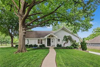 9159 Kessler Street, Overland Park, KS 66212