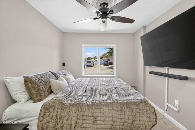 4451 SW 23rd Street, Fort Lauderdale, FL 33317