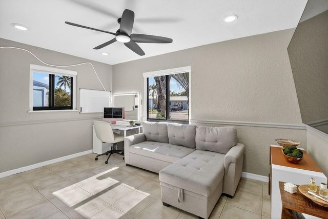 4451 SW 23rd Street, Fort Lauderdale, FL 33317