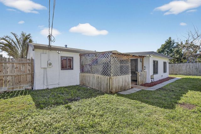 4451 SW 23rd Street, Fort Lauderdale, FL 33317