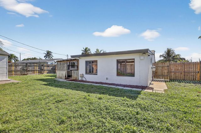 4451 SW 23rd Street, Fort Lauderdale, FL 33317