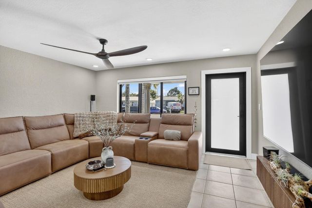 4451 SW 23rd Street, Fort Lauderdale, FL 33317