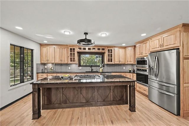 4811 Lees Summit Road, Kansas City, MO 64136