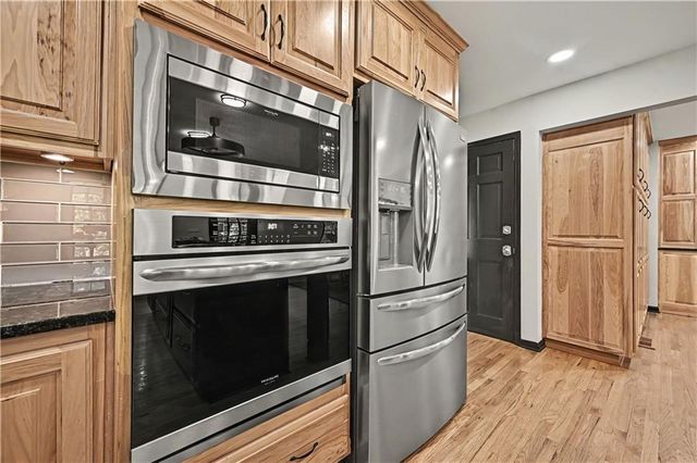 4811 Lees Summit Road, Kansas City, MO 64136