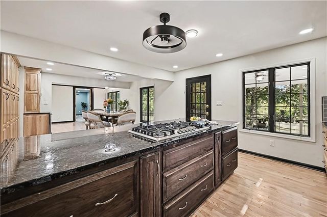 4811 Lees Summit Road, Kansas City, MO 64136
