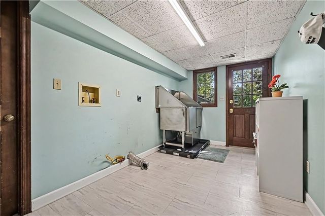 4811 Lees Summit Road, Kansas City, MO 64136