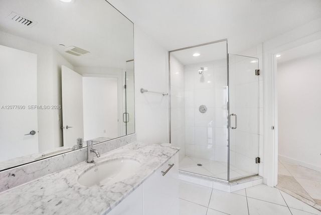 55 SE 6th Street 3901, Miami, FL 33131