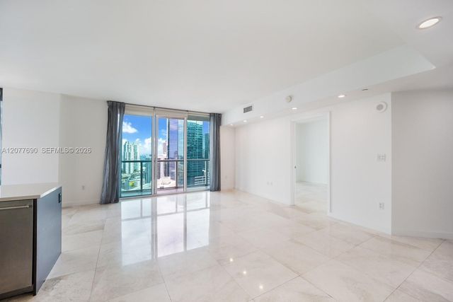 55 SE 6th Street 3901, Miami, FL 33131