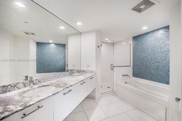 55 SE 6th Street 3901, Miami, FL 33131