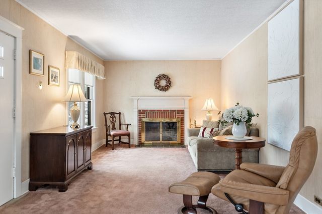 67 Lowell St, Lexington, MA 02420