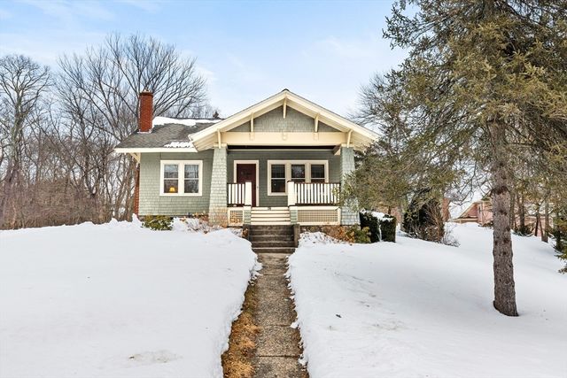 67 Lowell St, Lexington, MA 02420