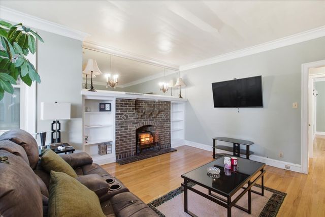8245 S Evans Avenue, Chicago, IL 60619