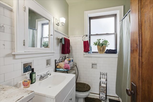 8245 S Evans Avenue, Chicago, IL 60619