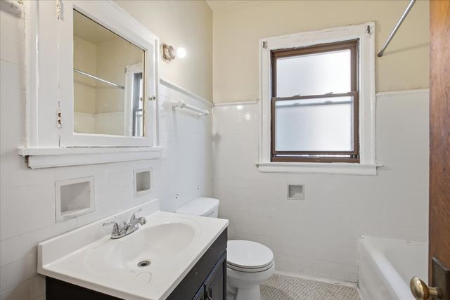 8245 S Evans Avenue, Chicago, IL 60619