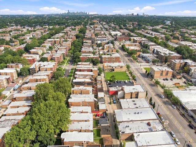 8245 S Evans Avenue, Chicago, IL 60619
