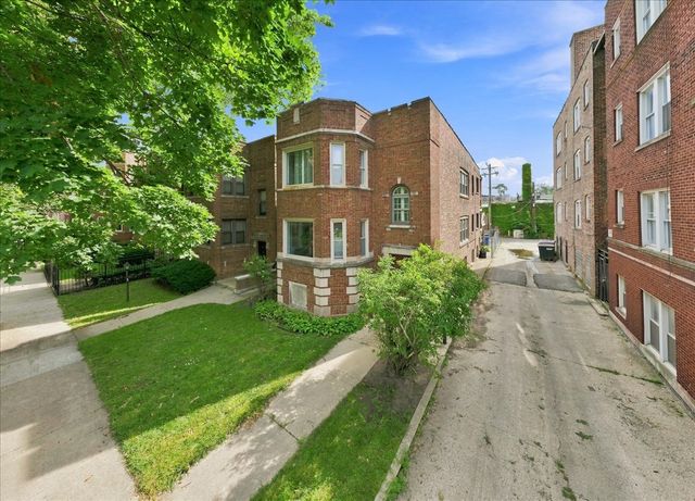 8245 S Evans Avenue, Chicago, IL 60619