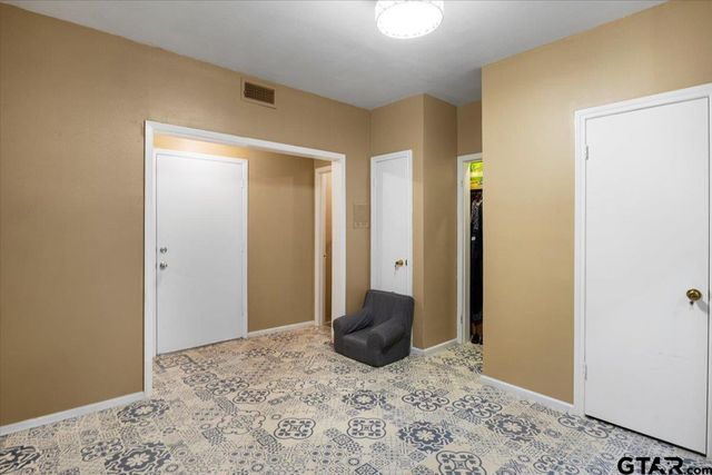 3109 Shaw, Tyler, TX 75701