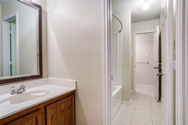 1130 Annie Oakley Drive, Anna, TX 75409