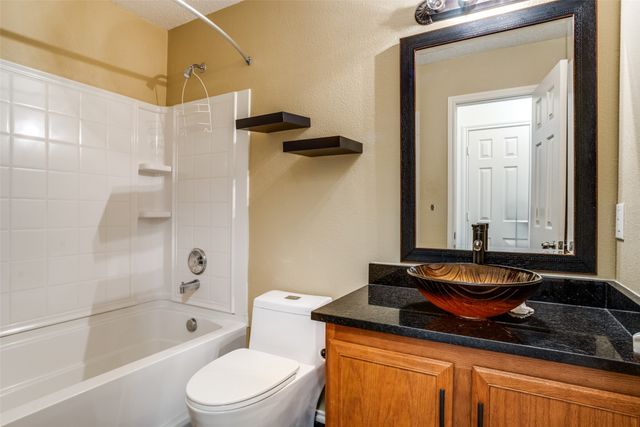 1130 Annie Oakley Drive, Anna, TX 75409