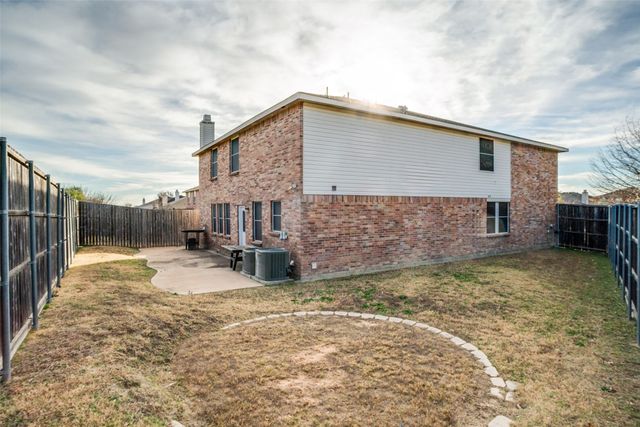 1130 Annie Oakley Drive, Anna, TX 75409