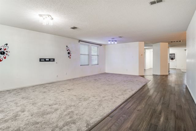 1130 Annie Oakley Drive, Anna, TX 75409
