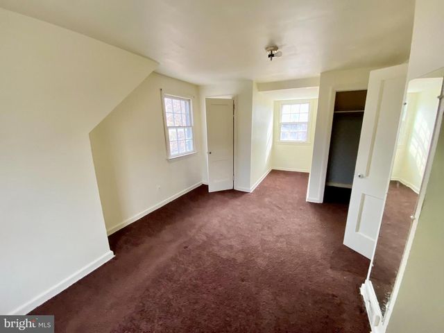 323 CONCORD AVE, Trenton, NJ 08618