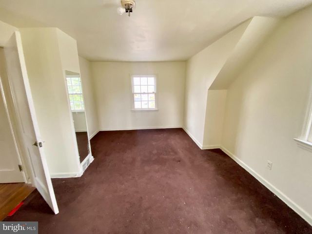 323 CONCORD AVE, Trenton, NJ 08618