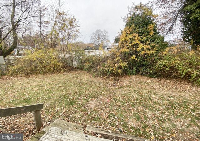 323 CONCORD AVE, Trenton, NJ 08618