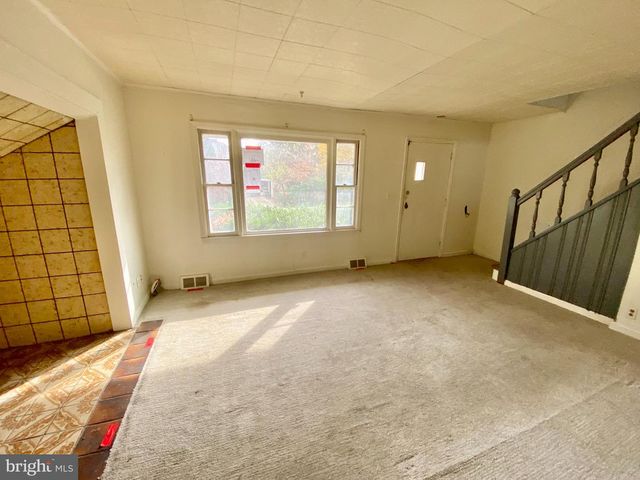 323 CONCORD AVE, Trenton, NJ 08618