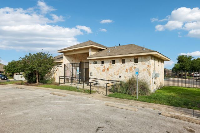232 Evening Dusk DR, Kyle, TX 78640