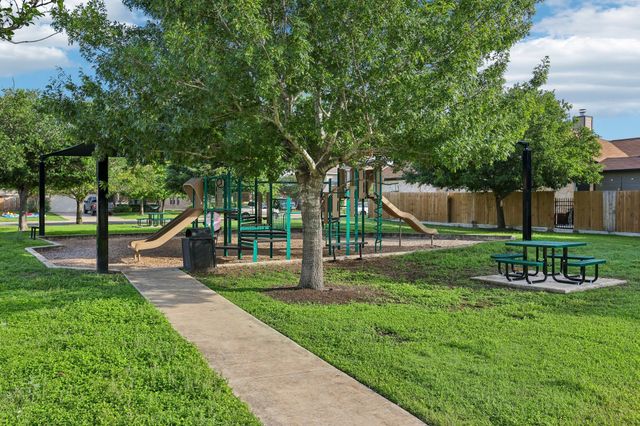 232 Evening Dusk DR, Kyle, TX 78640