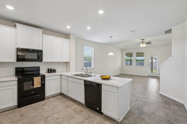 232 Evening Dusk DR, Kyle, TX 78640