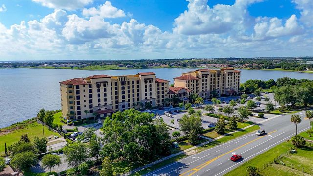 16300 COUNTY ROAD 455 401, Montverde, FL 34756