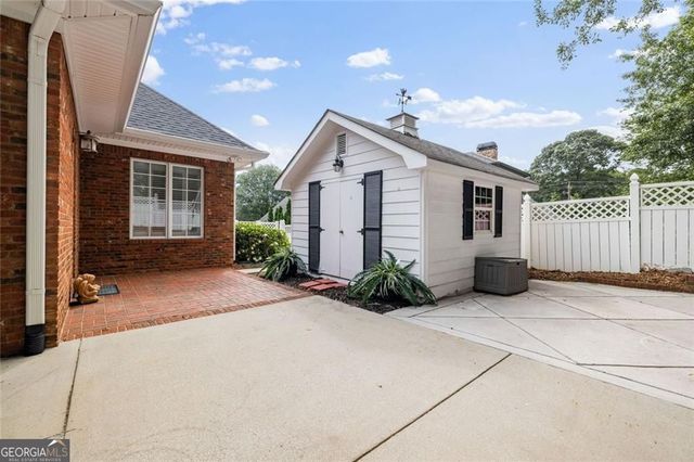 311 Vinings Walk NW, Gainesville, GA 30501